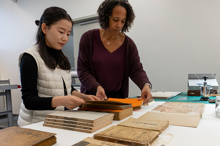 Conservation of Chinese Books